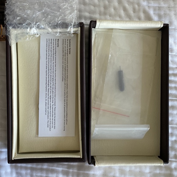 *Excellent condition* Classic York Daniel Wellington watch in Rose 36mm - Picture 4 of 7